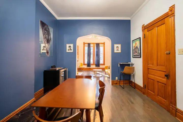 Apartment Lincoln Park 3 Bedroom Penthouse Chicago