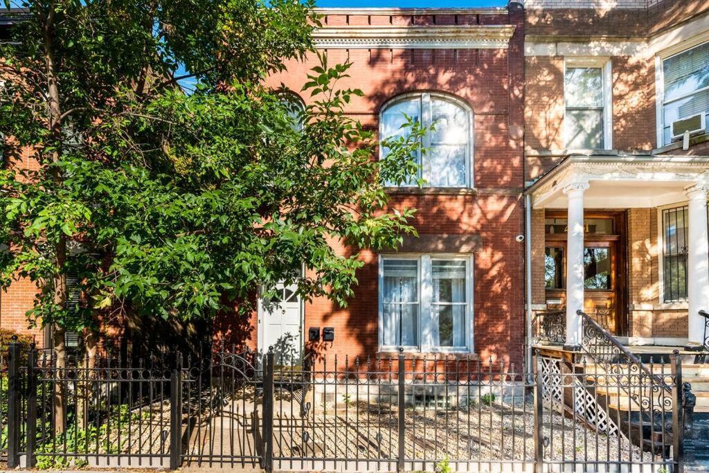 Apartment Lincoln Park 3 Bedroom Penthouse